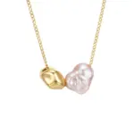 گردنبند دانه باروک مروارید آدامسی